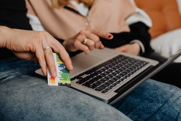 Banques en ligne : maximisez votre portefeuille et vos économies