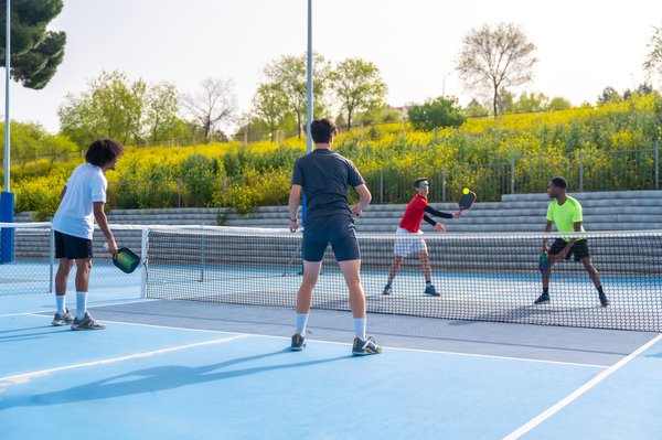 Choisir les meilleures chaussures de pickleball pour performer