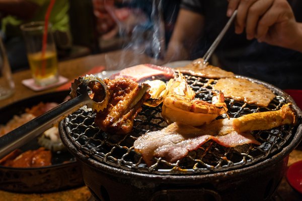 Le barbecue coréen : faites griller des souvenirs inoubliables