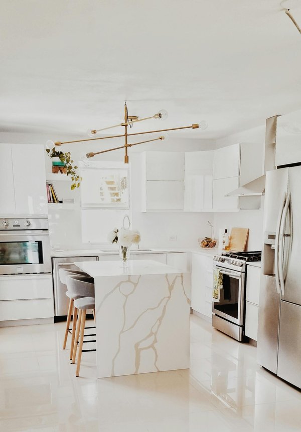 Optimisez votre espace avec ces astuces de décoration cuisine